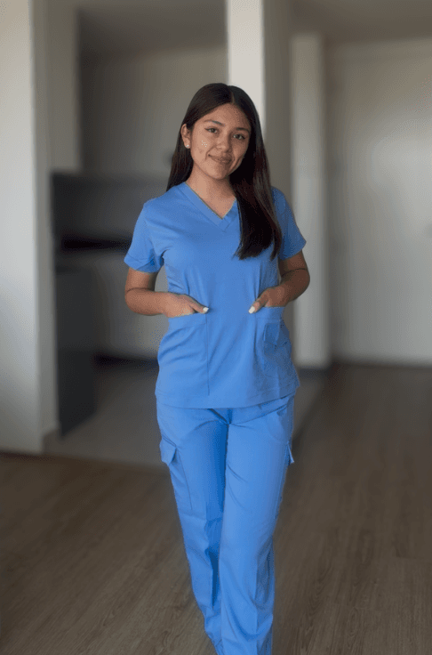 Uniforme Celeste (Lotus)